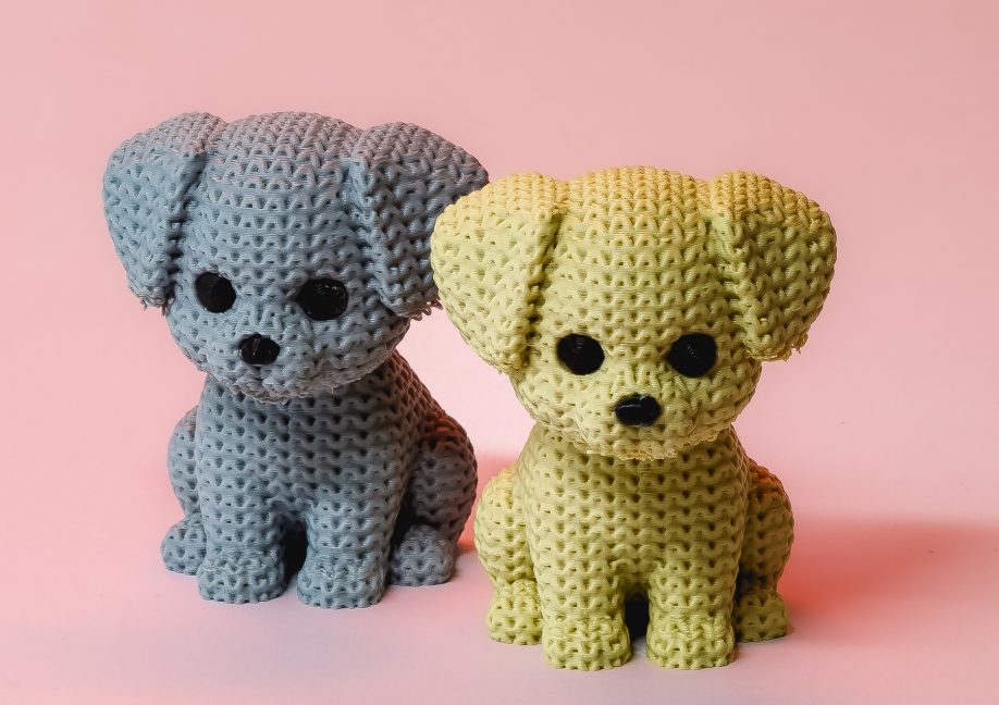 Knit-look dog magnets